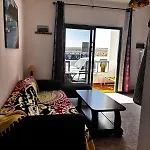 Lanzarote Surf House 6 Guests Lägenhet