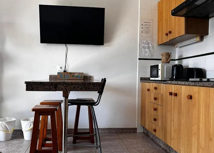 Apartment Lanzarote Surf House 6 Guests Famara