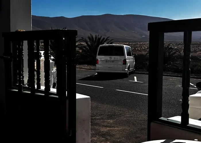 Lanzarote Surf House 6 Guests