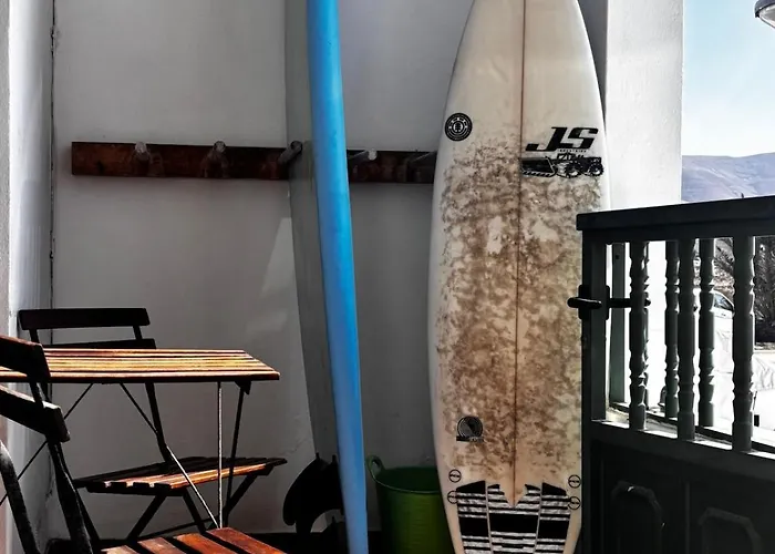 Lanzarote Surf House 6 Guests Famara