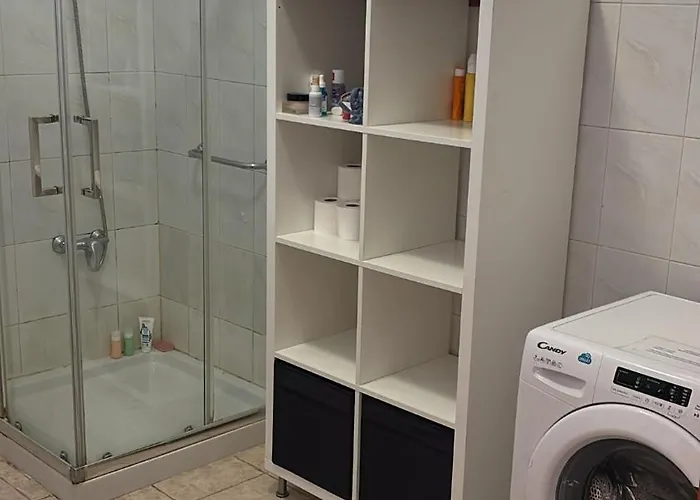 Lanzarote Surf House 6 Guests Apartment Famara